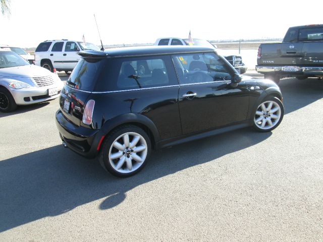 2004 Mini Cooper XR