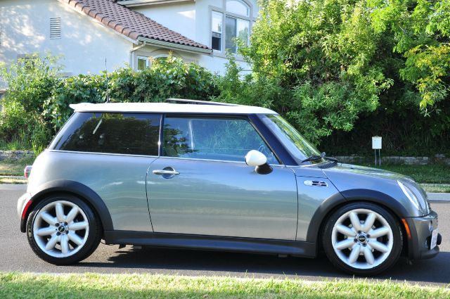 2004 Mini Cooper XR