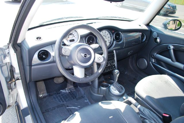 2004 Mini Cooper Base