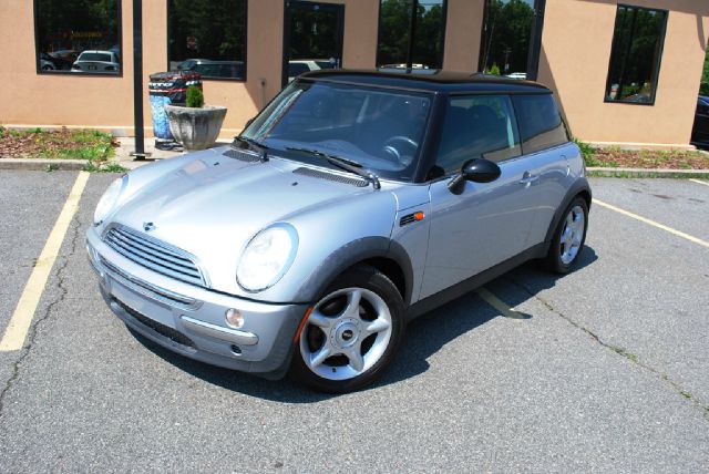 2004 Mini Cooper Base