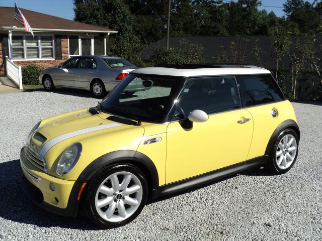 2004 Mini Cooper XR