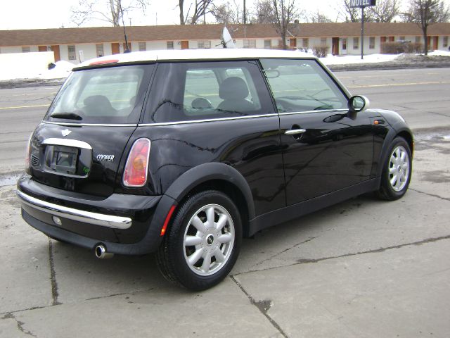 2004 Mini Cooper Base