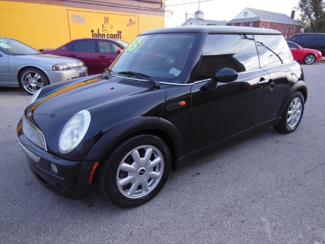 2004 Mini Cooper Base