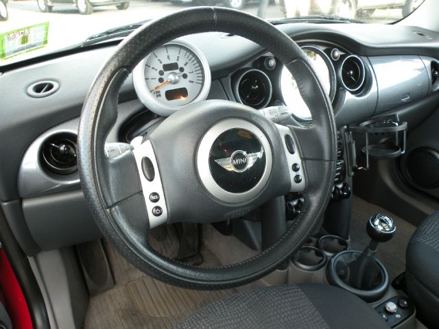 2004 Mini Cooper Base