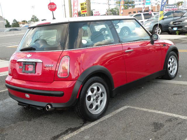 2004 Mini Cooper Base