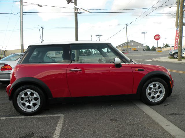 2004 Mini Cooper Base