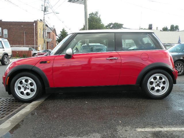 2004 Mini Cooper Base