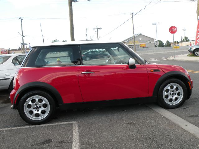 2004 Mini Cooper Base