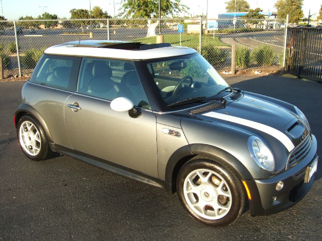 2005 Mini Cooper XR