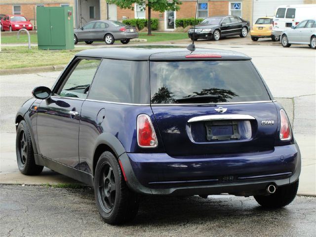 2005 Mini Cooper Base