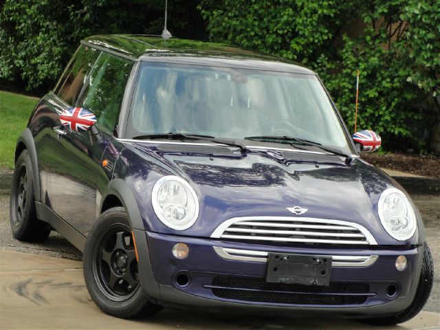 2005 Mini Cooper Base