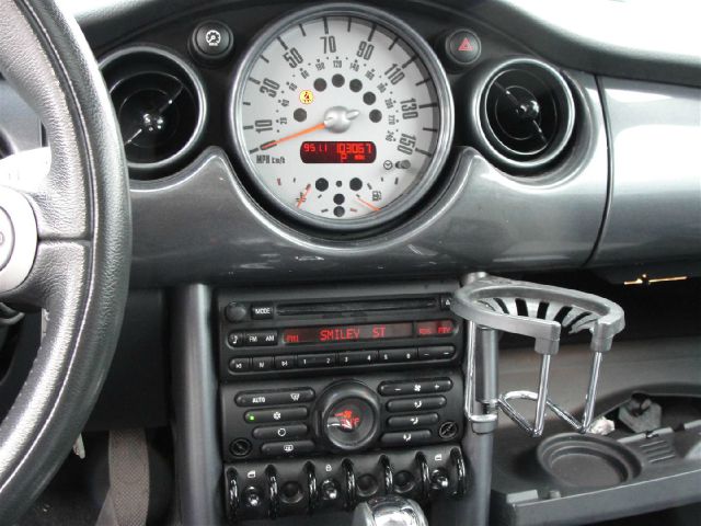 2005 Mini Cooper Base