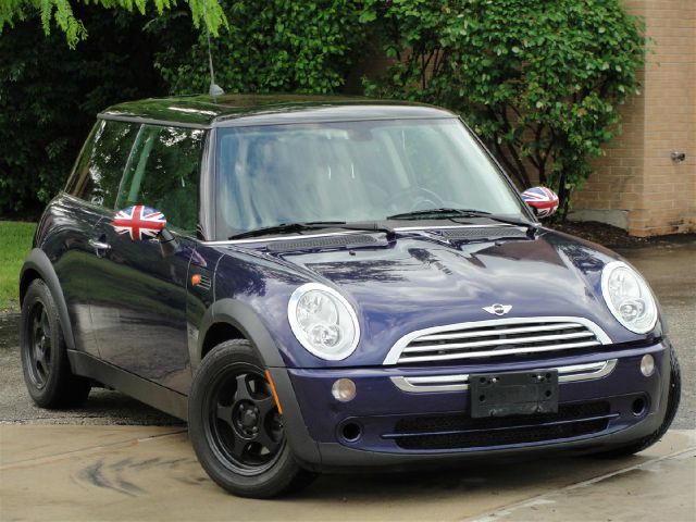 2005 Mini Cooper Base