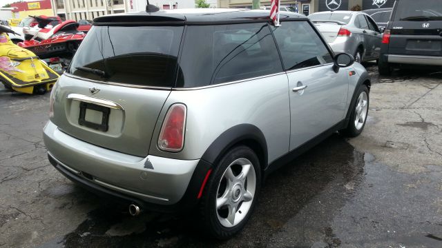 2005 Mini Cooper Base