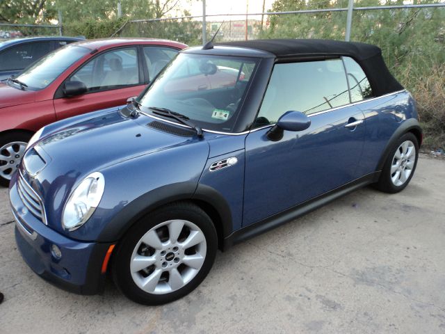 2005 Mini Cooper 3.5L R350 AWD