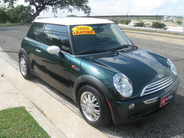 2005 Mini Cooper Base