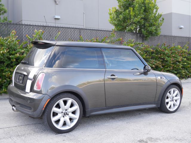 2006 Mini Cooper Exlleathersunroofclean Carwe Offer Financin