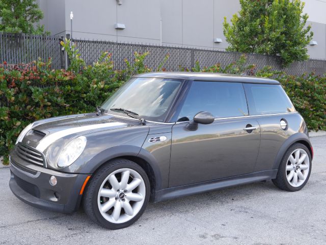 2006 Mini Cooper Exlleathersunroofclean Carwe Offer Financin