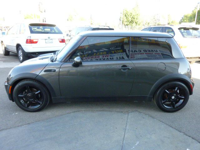 2006 Mini Cooper Base