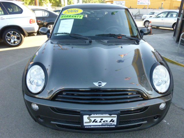 2006 Mini Cooper Base