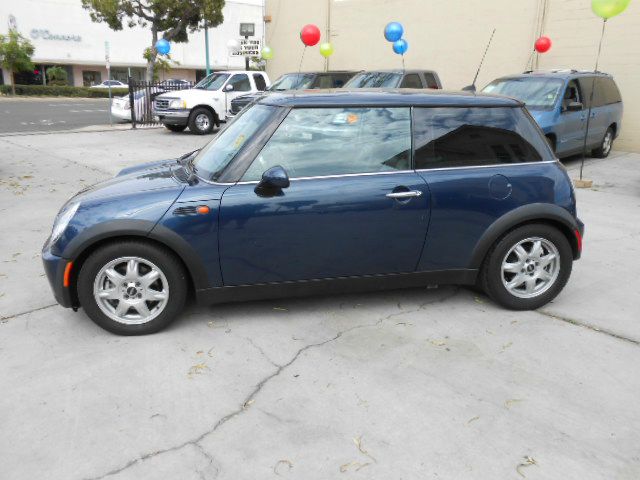 2006 Mini Cooper Base