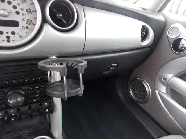 2006 Mini Cooper Base