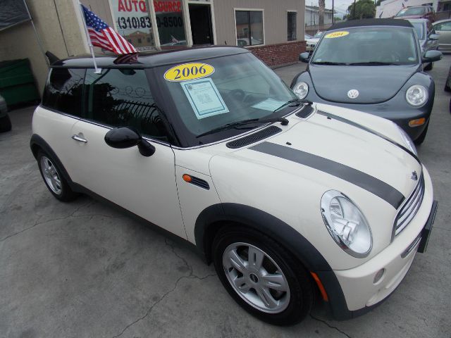 2006 Mini Cooper Base