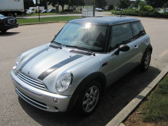 2006 Mini Cooper Base