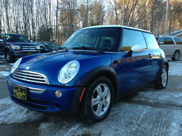 2006 Mini Cooper Base