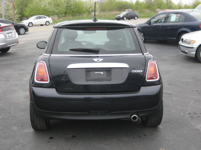 2007 Mini Cooper Base