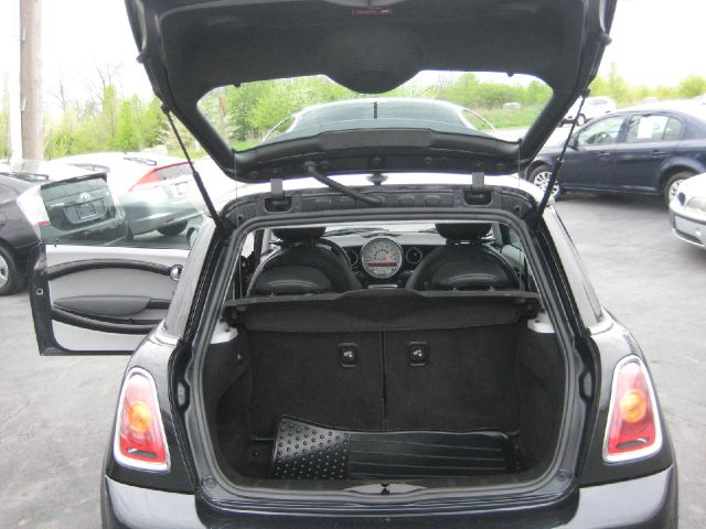 2007 Mini Cooper Base