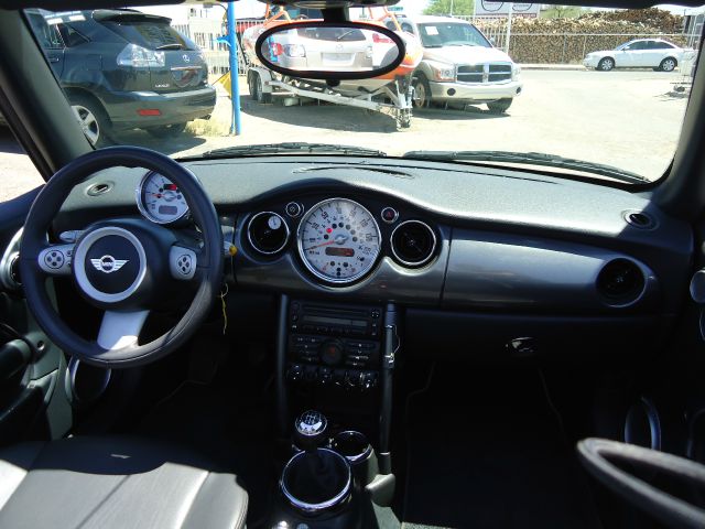 2007 Mini Cooper Base