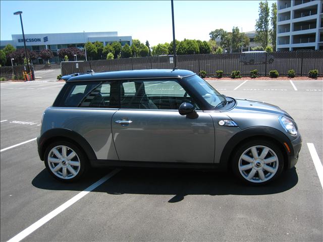 2007 Mini Cooper XR