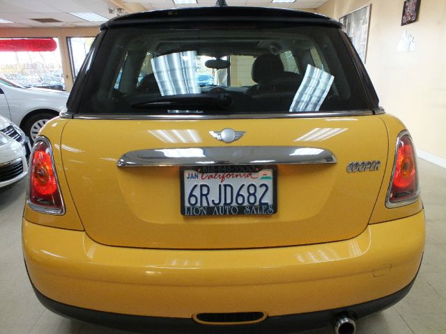 2007 Mini Cooper Rear-wheel Drive