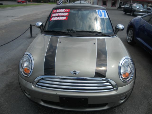 2007 Mini Cooper Base