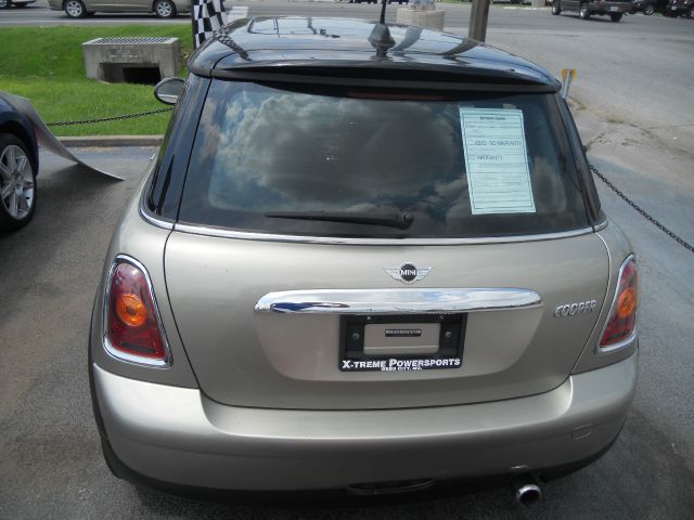 2007 Mini Cooper Base