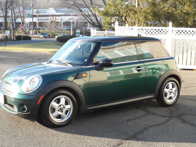 2008 Mini Cooper Base