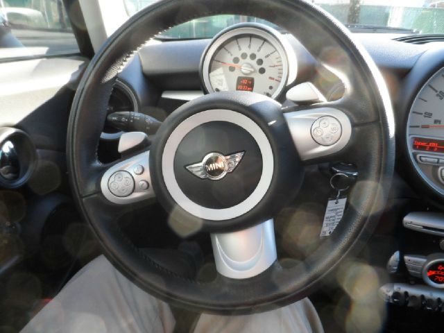 2008 Mini Cooper Base