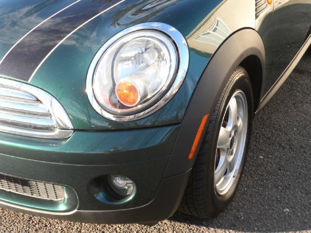 2008 Mini Cooper Base