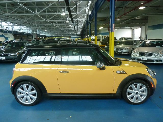 2008 Mini Cooper XR