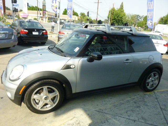 2008 Mini Cooper Base