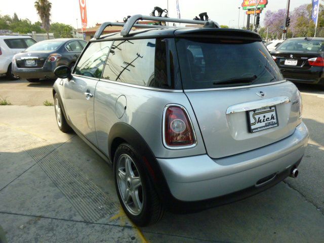 2008 Mini Cooper Base