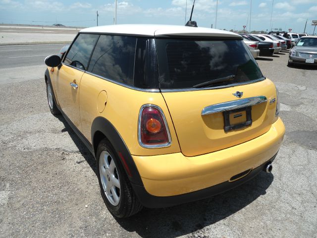 2009 Mini Cooper Unknown