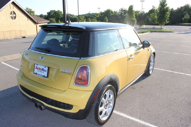 2009 Mini Cooper XR