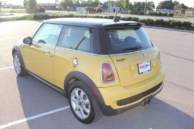 2009 Mini Cooper XR