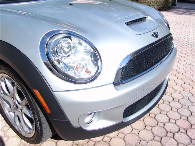 2009 Mini Cooper XR