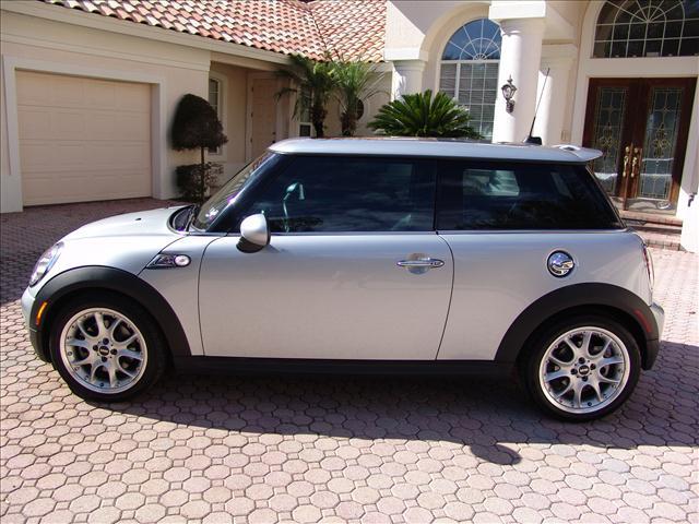 2009 Mini Cooper XR