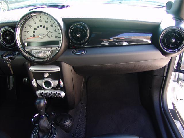 2009 Mini Cooper XR