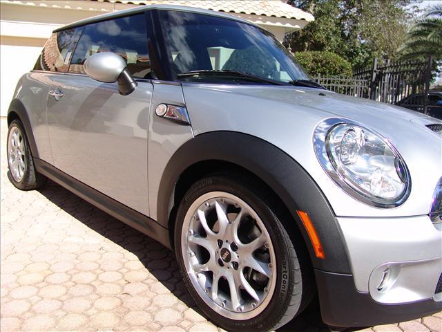 2009 Mini Cooper XR