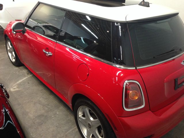 2010 Mini Cooper Base